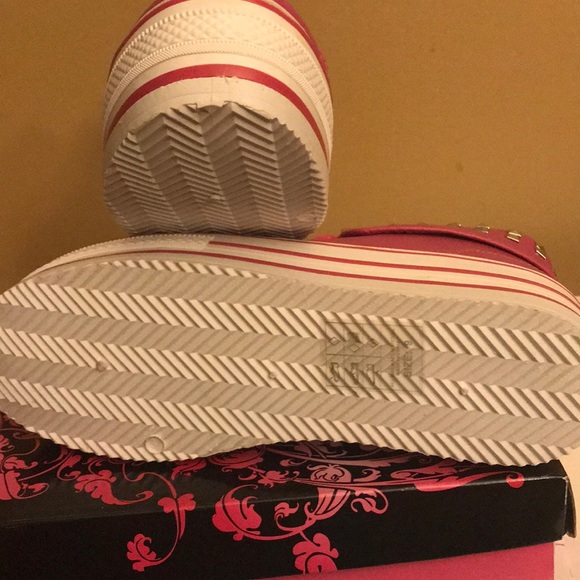 High top sneakers - Hot Pint - Picture 4 of 4